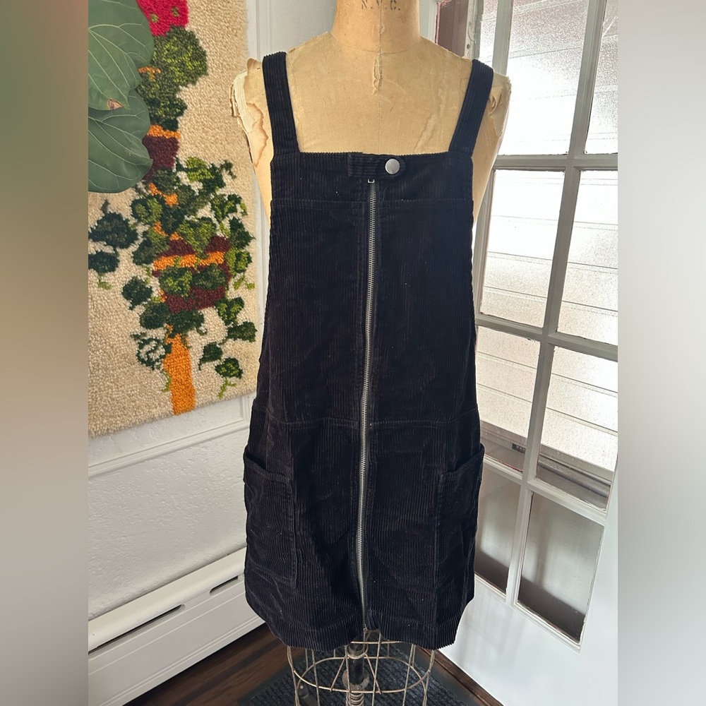 Forever 21 Black Corduroy Dress with Zipper